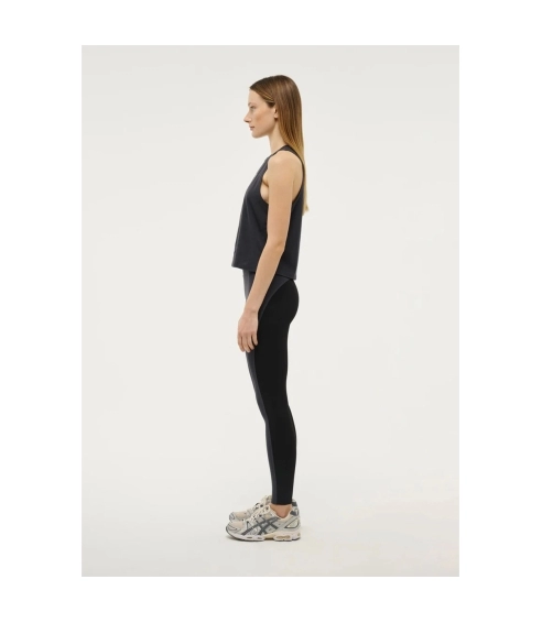 AERO TANK IN MARINE BLUE. Tops
