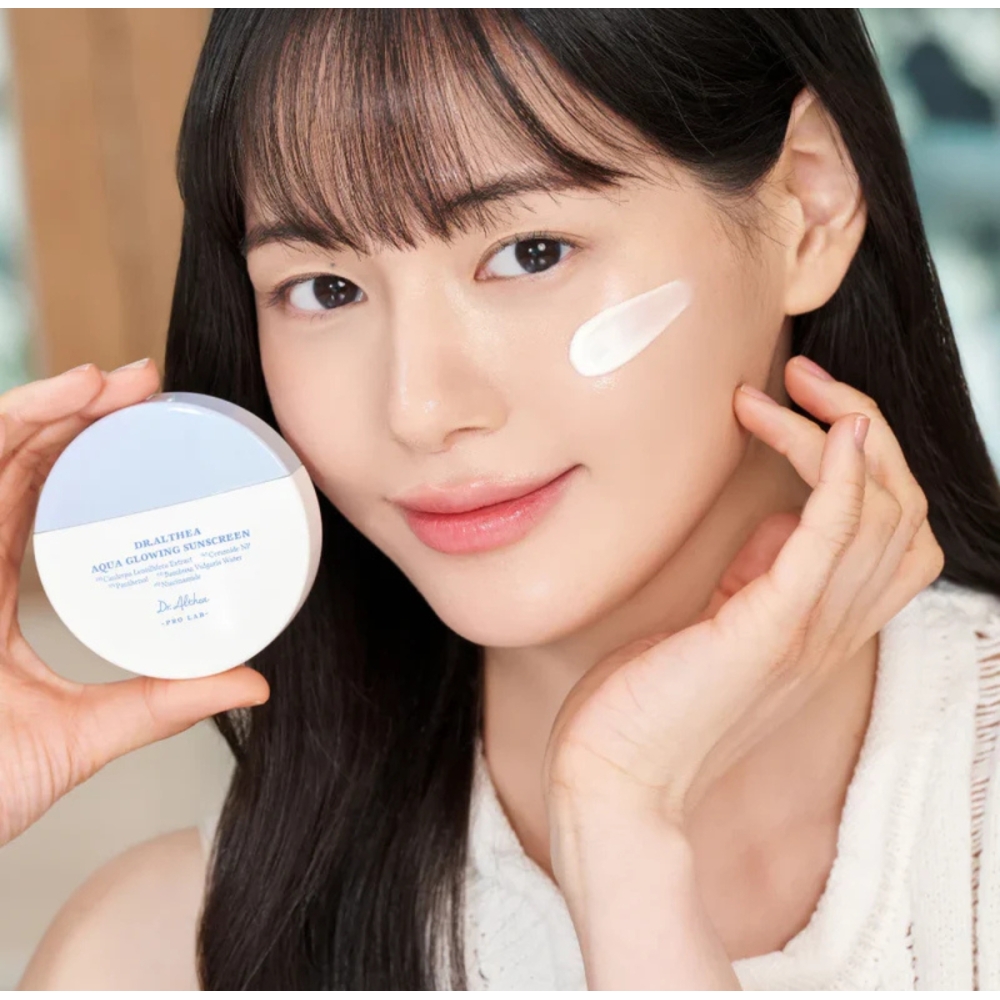 Dr. Althea Korean Sun Protection Aqua Glowing Sunscreen Dr. Althea Aqua Glowing Sunscreen. Korean Sun Protection