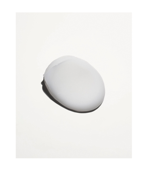 “Blowout Styling Cream” plaukų formavimo priemonė. Plaukų formavimo priemonės