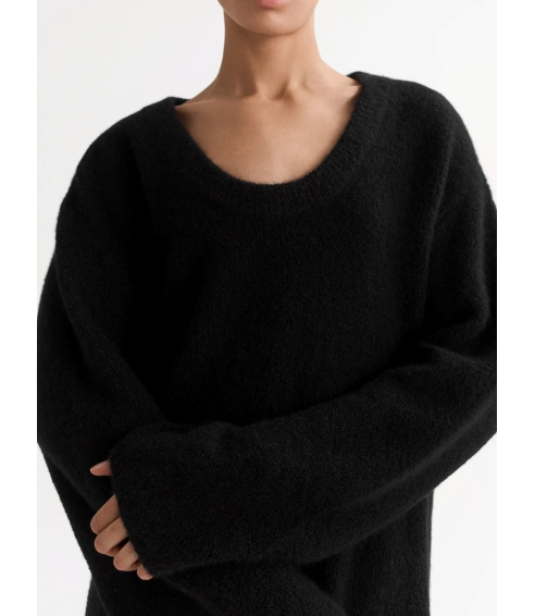 "Boucle Crewneck" juodos spalvos megztinis. Megztiniai