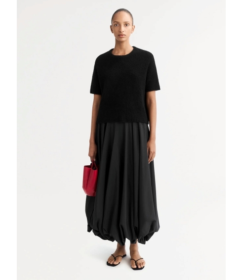 "Boucle" black sweater. Skirts