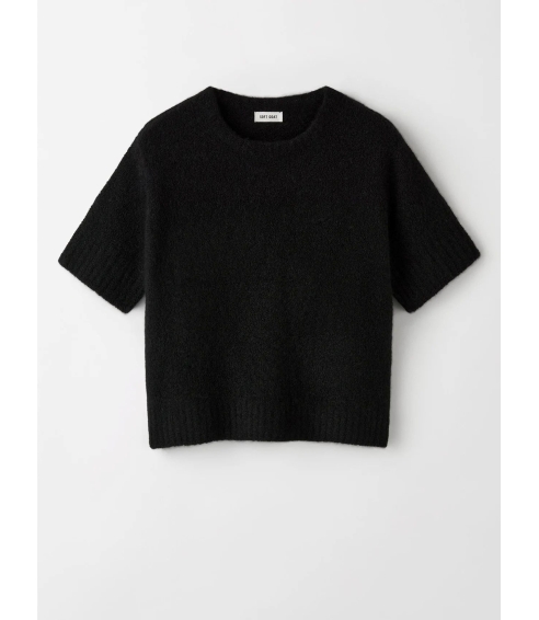 "Boucle" black sweater. Skirts
