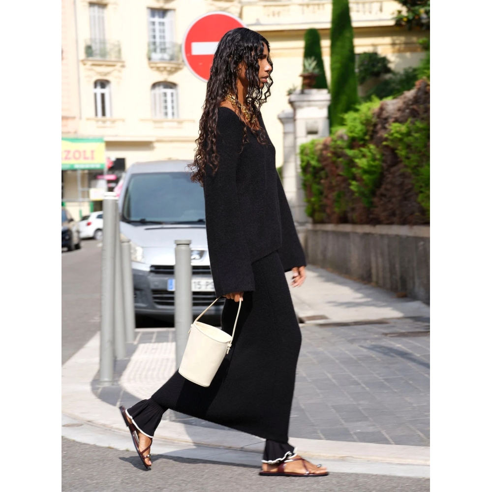 Soft Goat "Boucle Skirt" juodos spalvos sijonas. Sijonai