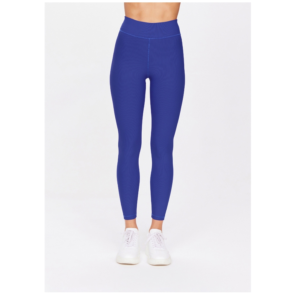 The Upside CARNABY 25IN MIDI PANT. Leggings