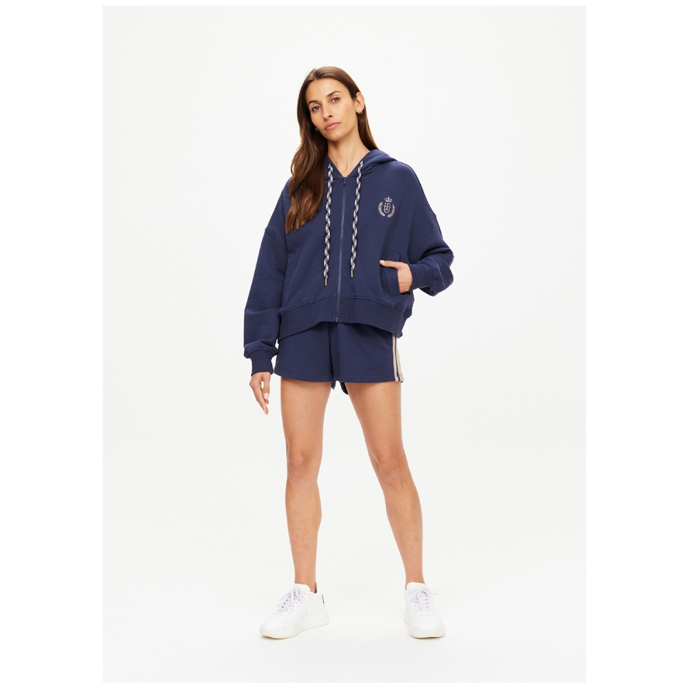 CASCADE JUDE CROP HOODIE. Jumpers