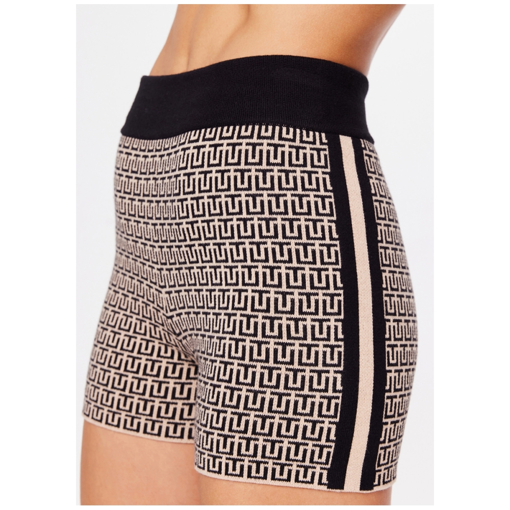 The Upside CASTILLA 3IN KNIT SHORT. Shorts