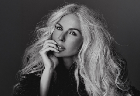 Gimtadienio interviu su MOLECULE įkūrėja Agneta | Apie amžėjimą, grožį ir santykį su savimi