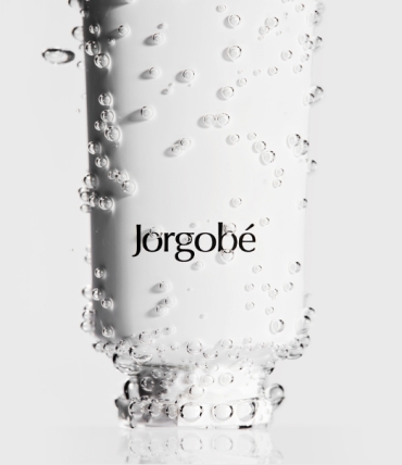 Jorgobé: kodėl verta rinktis minimalizmą savo odos priežiūroje