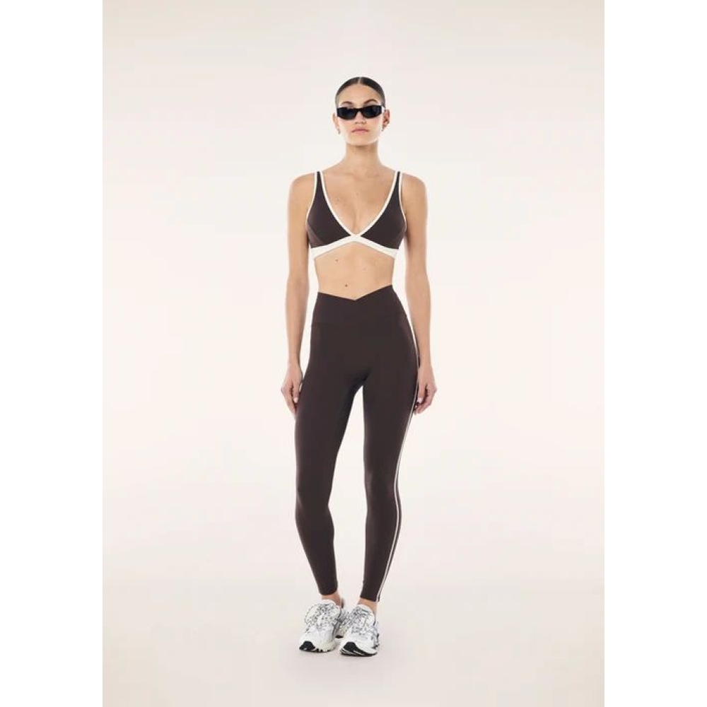 P.E Nation Tamprės "Clarity Full Length Legging" rudos spalvos tamprės P.E Nation "Clarity Full Length Legging" rudos spalvos tamprės. Tamprės