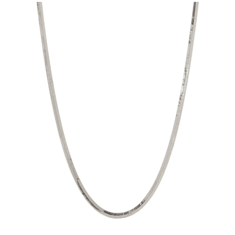 The Classique Herringbone Chain Silver. Chains