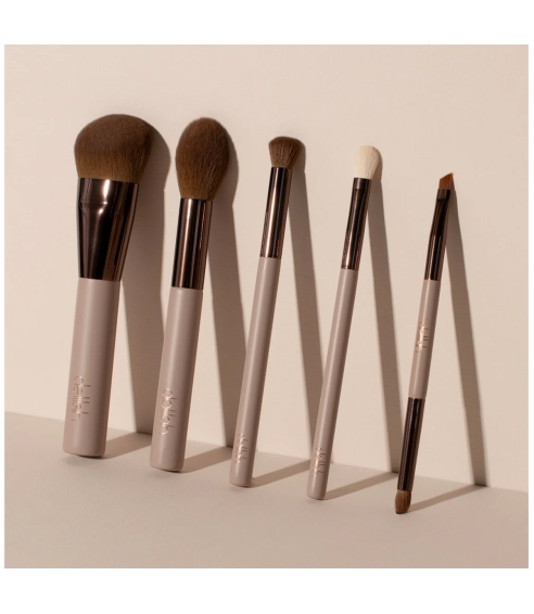 Concealer Brush. Make up brushes and accessories
