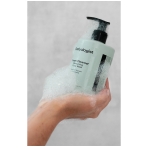 CREAM CLEANSER MOISTURIZING BODY WASH. Cleansers