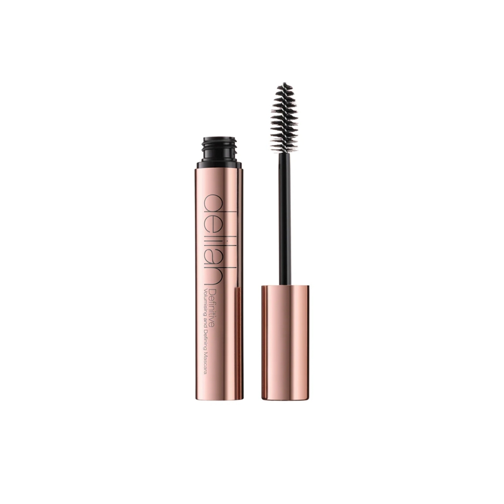 Definitive Volumising and Defining Mascara. Eyes