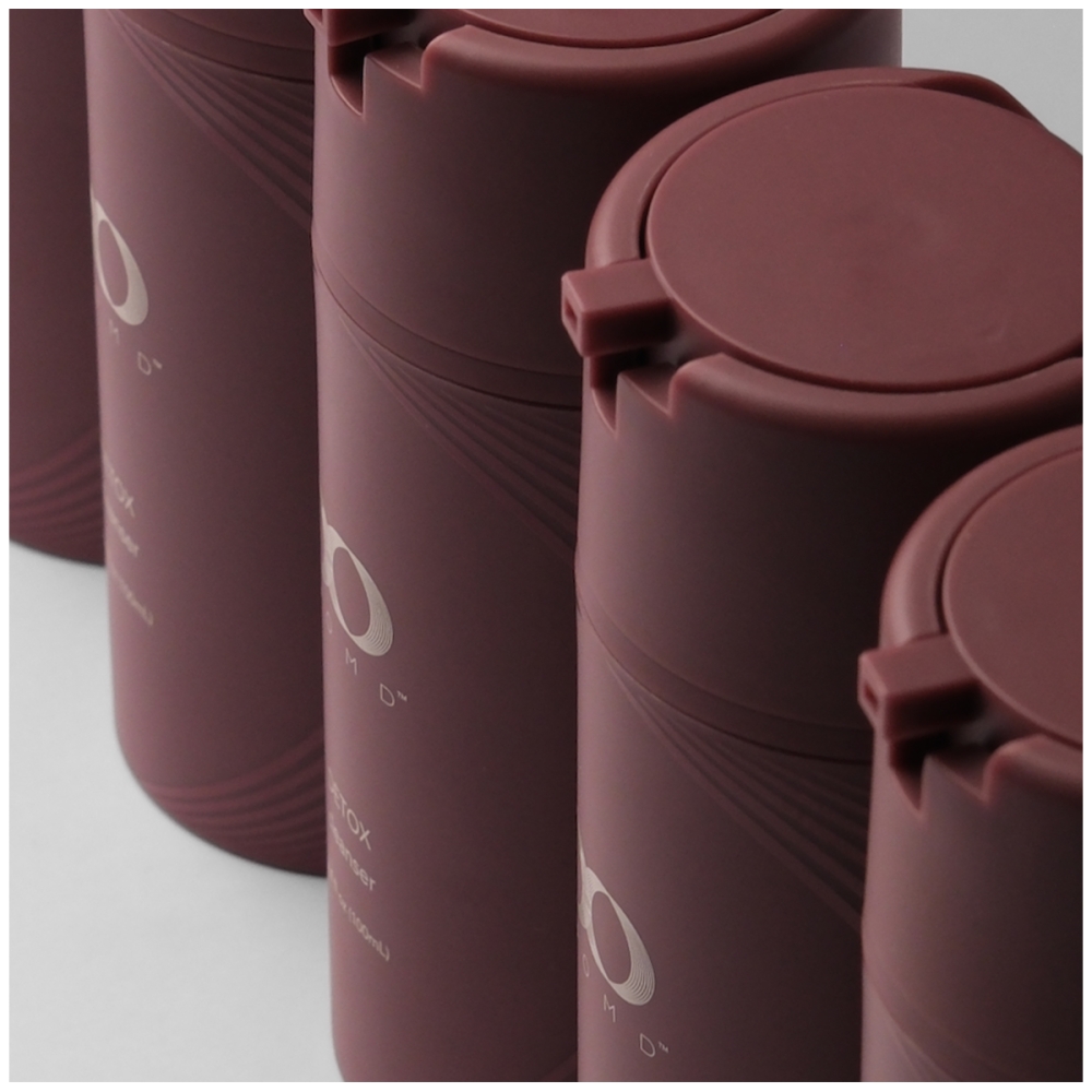 XOMD "DETOX Cleanser" veido prausiklis . Veido prausikliai ir šveitikliai