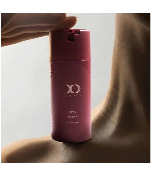 DETOX Cleanser. Cleansers and exfoliators