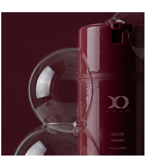 DETOX Cleanser. Cleansers and exfoliators