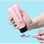 ”Dream Clean Antioxidant Toothpaste“ antioksidantais praturtinta dantų pasta. Burnos higiena ”Dream Clean Antioxidant Toothpaste“ antioksidantais praturtinta dantų pasta. Burnos higiena