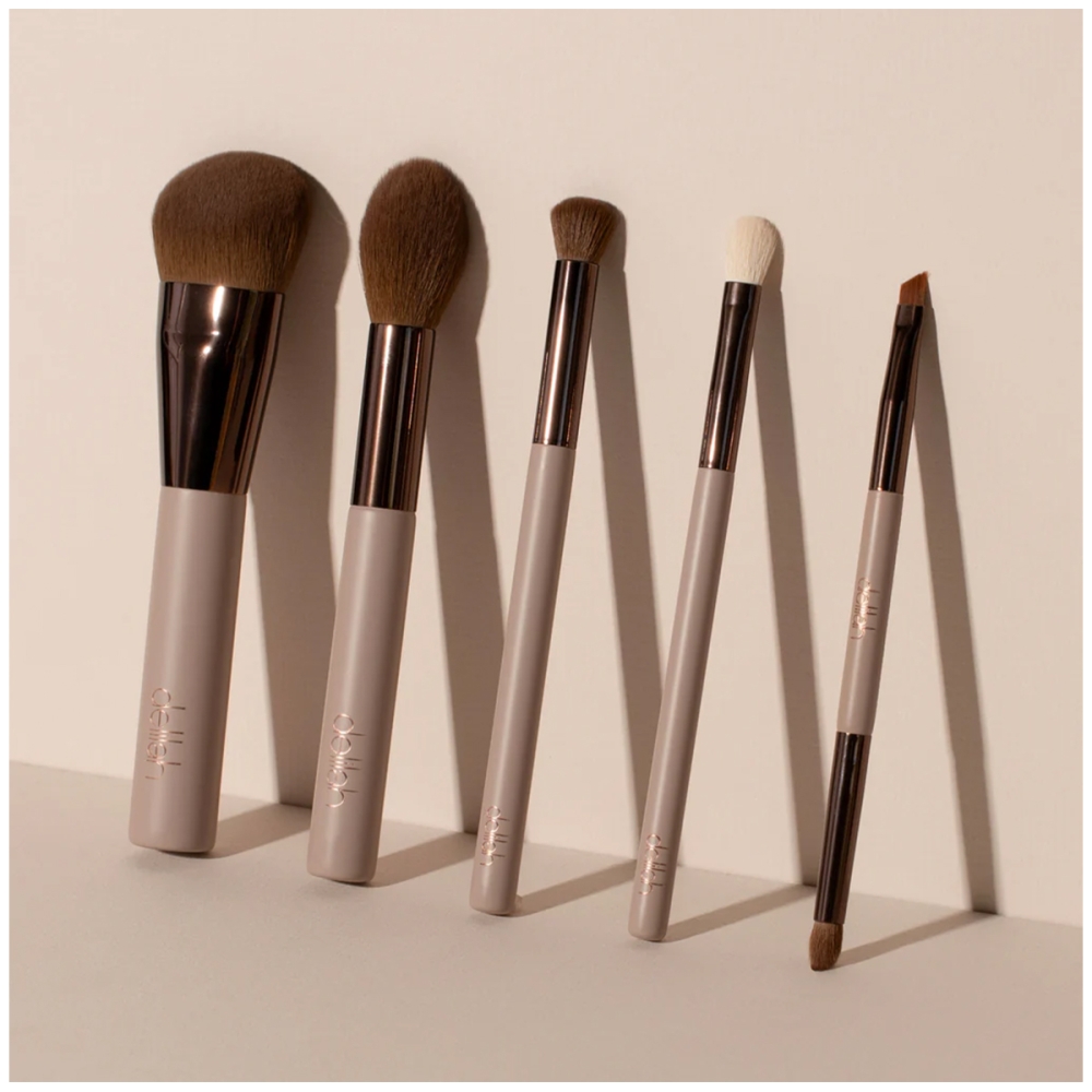 Delilah Dual Ended Precision Brush. Make up brushes and accessories