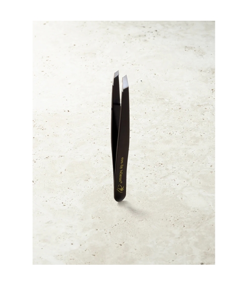 Tweezers Precision Black. Make up brushes and accessories