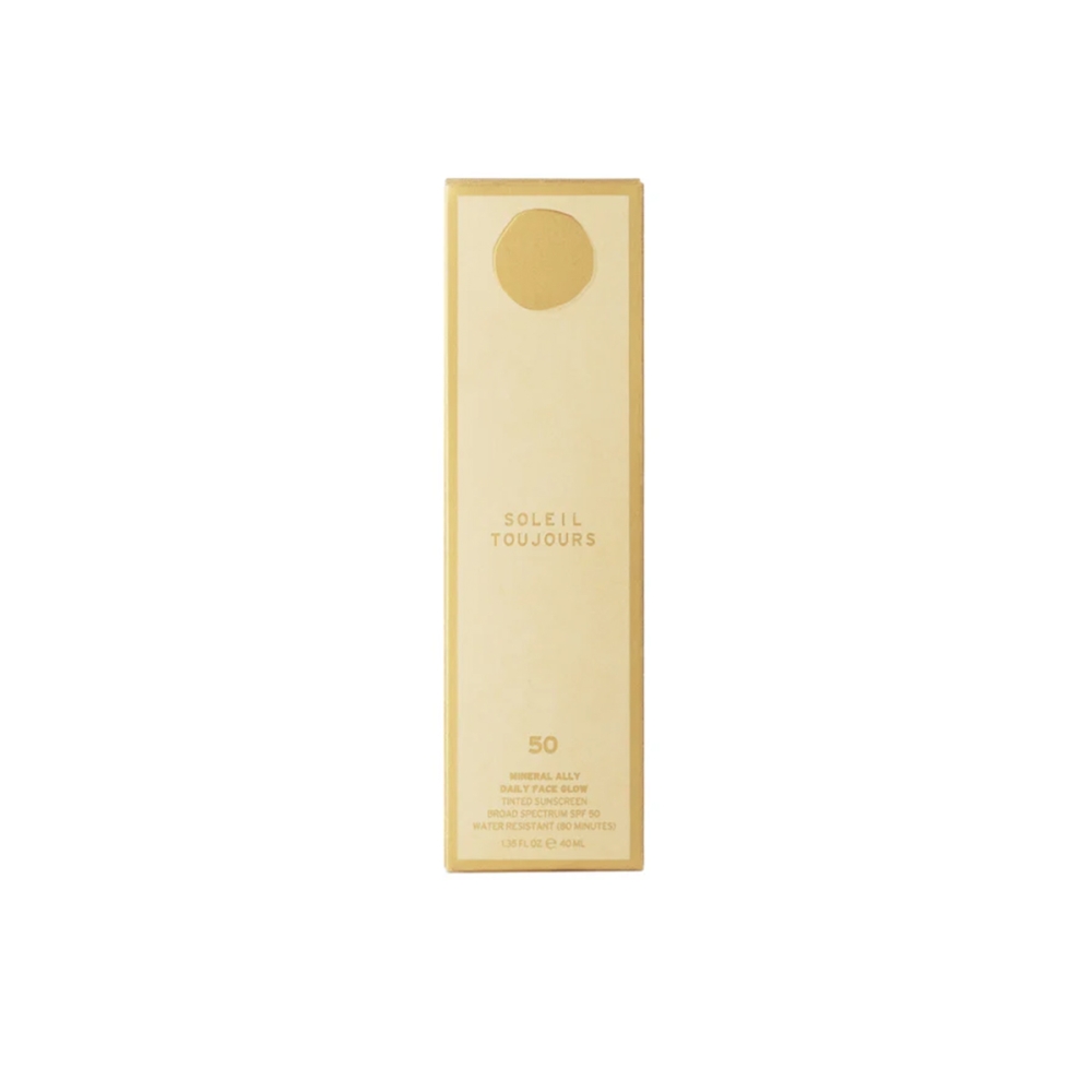 Soleil Toujours “Face Glow Tinted Moisturizer Mineral SPF 50” su vitaminu C ir niacinamidu. Veido kremai nuo saulės