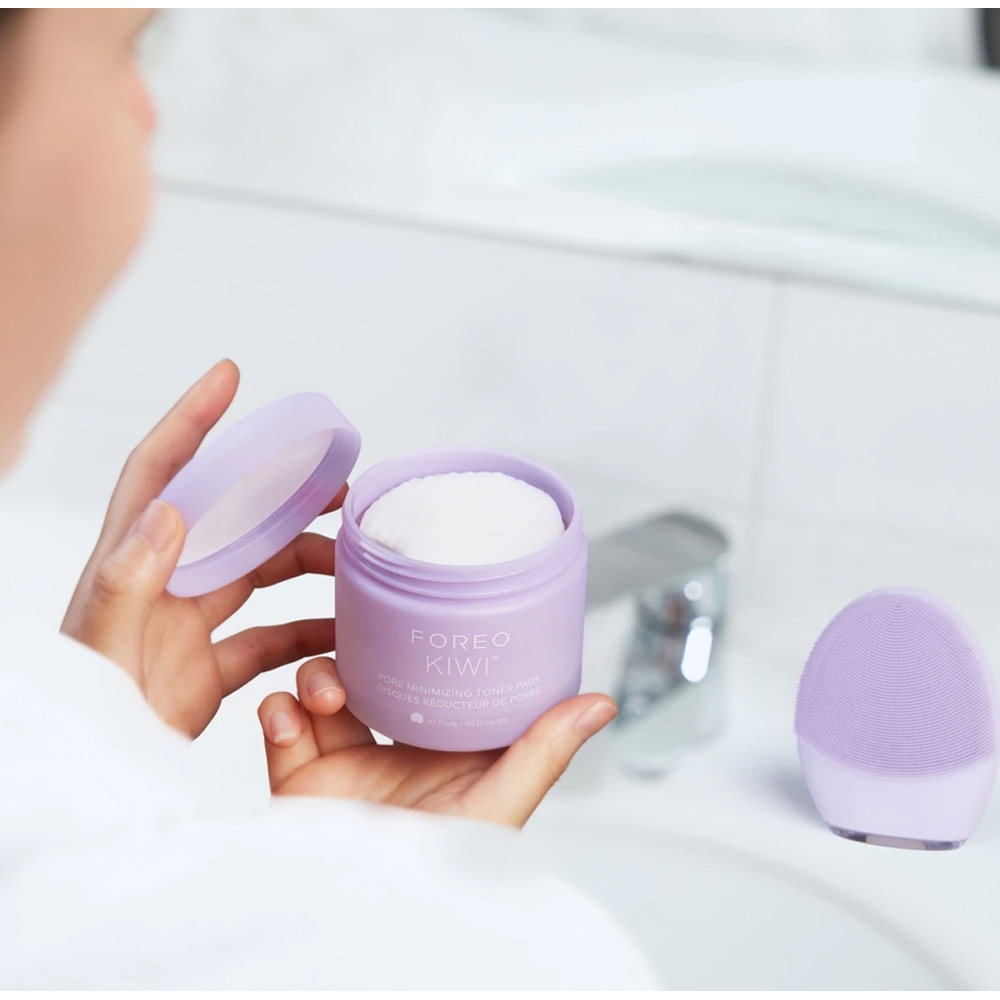 Foreo Foreo KIWI™ poras apmažinti padedantys veido valymo diskeliai. Veido prausikliai ir šveitikliai
