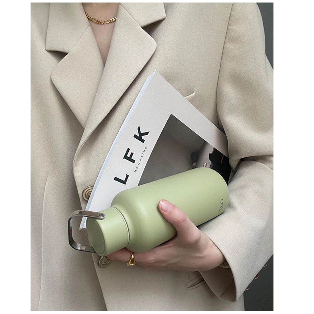 EQUA Bottle Matcha. Water bottles and cups