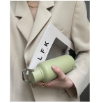 Bottle Matcha. Water bottles and cups