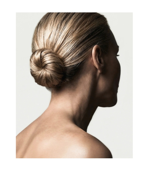 “Gloss Spray” plaukų šiaušimasi mažinanti priemonė. Plaukų formavimo priemonės