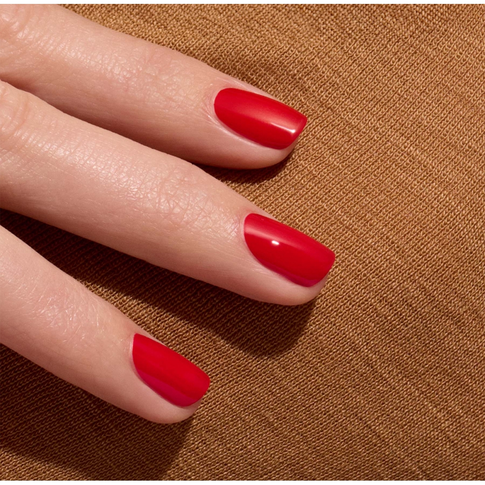 Manucurist “Green Flash™ LED” pusiau ilgalaikis nagų lakas - Poppy Red. Nagų lakai