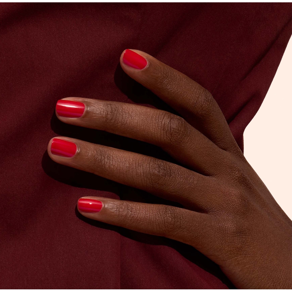 Manucurist “Green Flash™ LED” pusiau ilgalaikis nagų lakas - Poppy Red. Nagų lakai