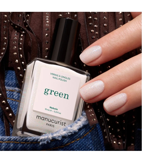 "Green" nagų lakas - Nebula. Nagų lakai
