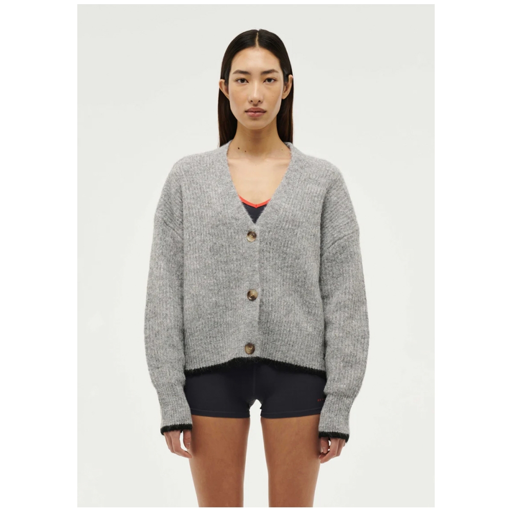  ILLUMINATE KNIT IN GREY. Sweaters