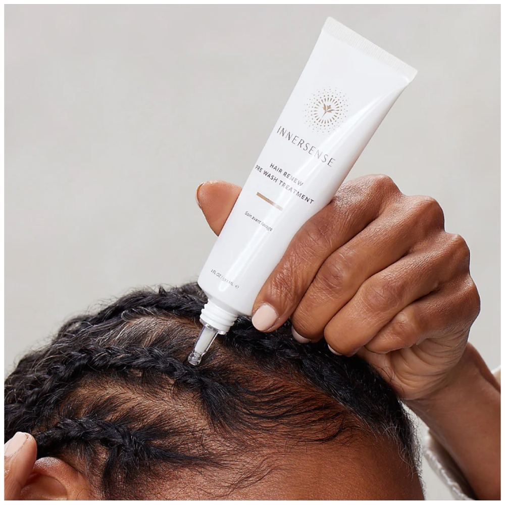 Innersense Innersense "Hair Renew Pre Wash Treatment" priemonė plaukams prieš plovimą. Galvos odos šveitikliai