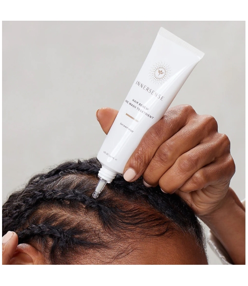 Innersense "Hair Renew Pre Wash Treatment" priemonė plaukams prieš plovimą. Galvos odos šveitikliai