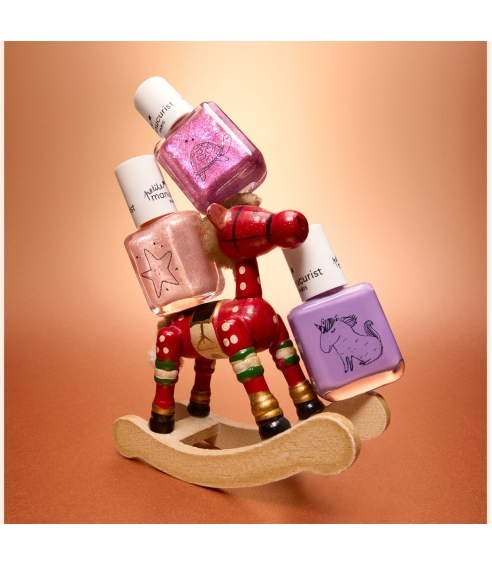 “Kids' Nail Polish Trio“  vaikiškų nagų lakų rinkinys. Dovanų rinkiniai kūnui