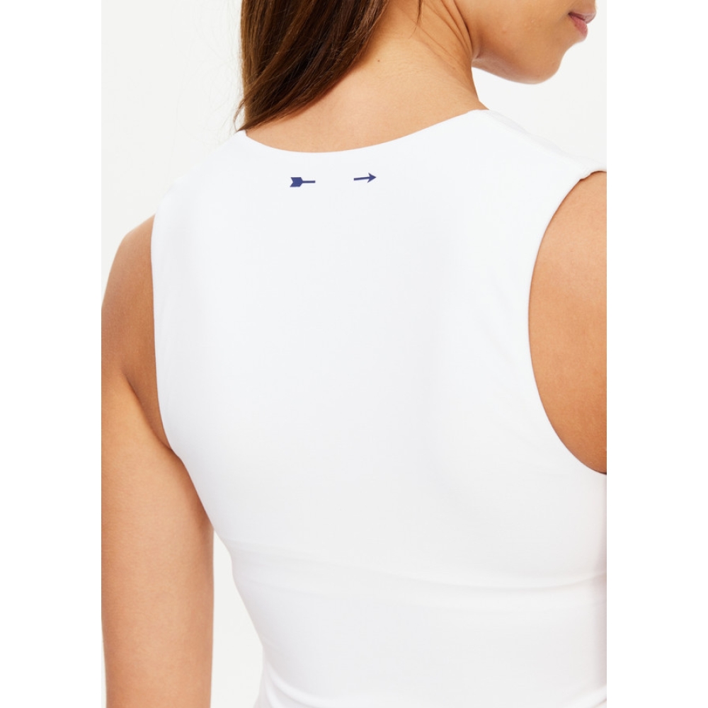 The Upside “Kori Scoop Neck Crop” palaidinė. Trumpomis rankovėmis