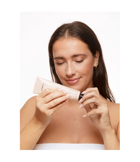 Lebon Back to Pampelonne toothpaste. Body and bath