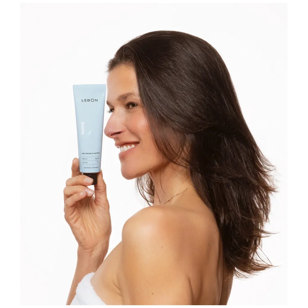 Lebon Lebon Une Piscine A Antibes. Oral care