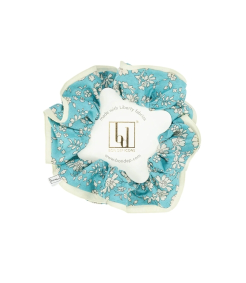 "Liberty Capel Soft Teal" plaukų gumelė. Plaukai