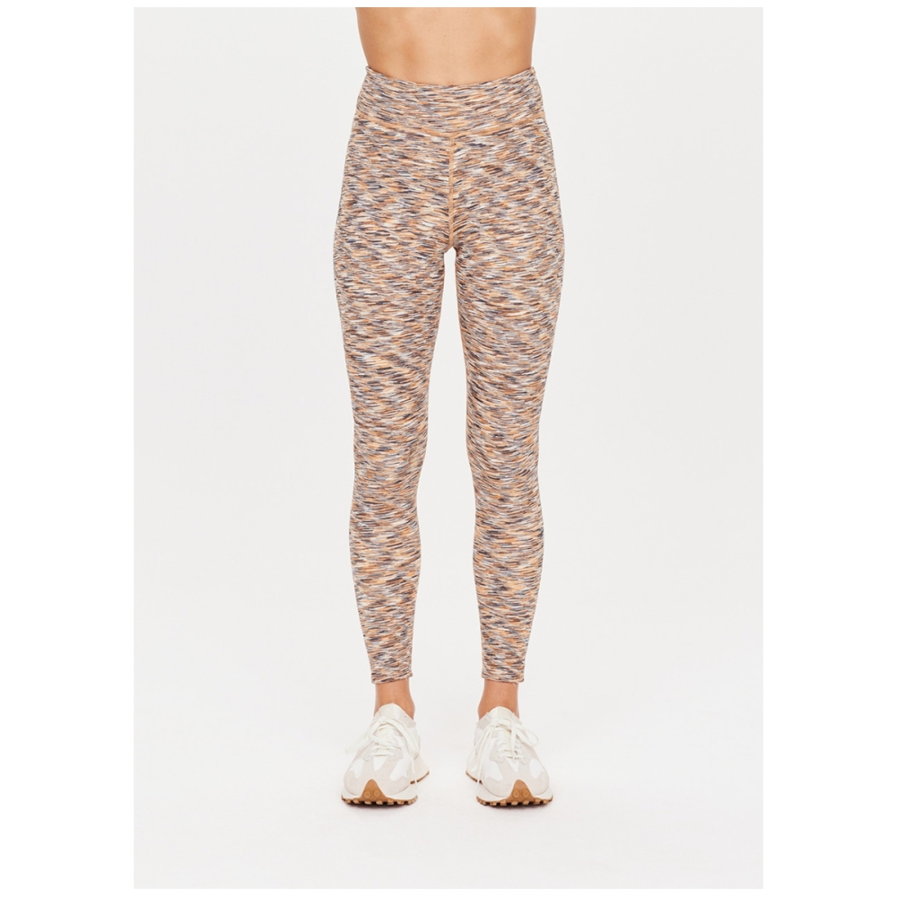 NIKA REVERSIBLE 25IN MIDI PANT. Leggings