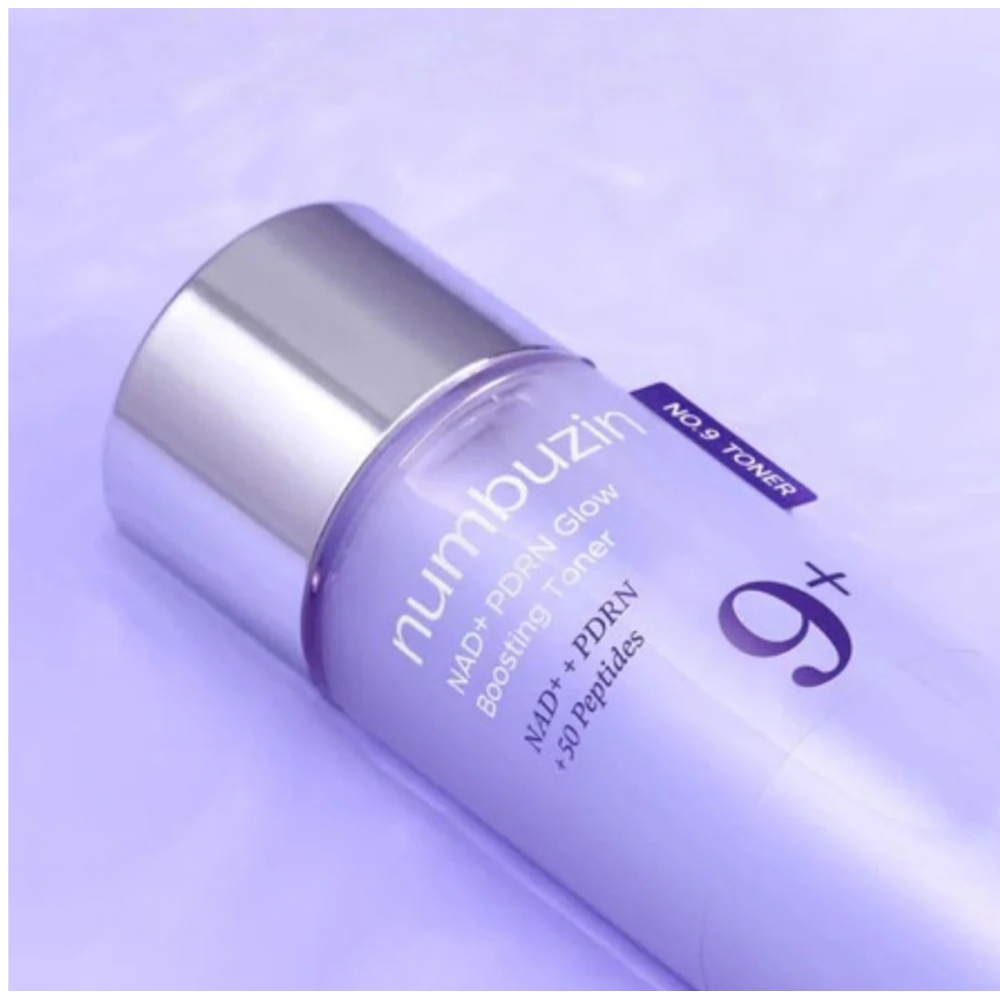 Numbuzin "No.9 NAD PDRN Glow Boosting Toner" veido tonikas. Korėjietiški tonikai ir dulksnos