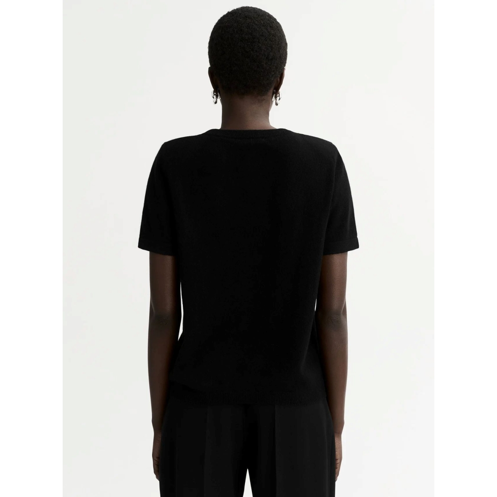 Soft Goat "Padded Shoulder" black t-shirt. Short sleeve