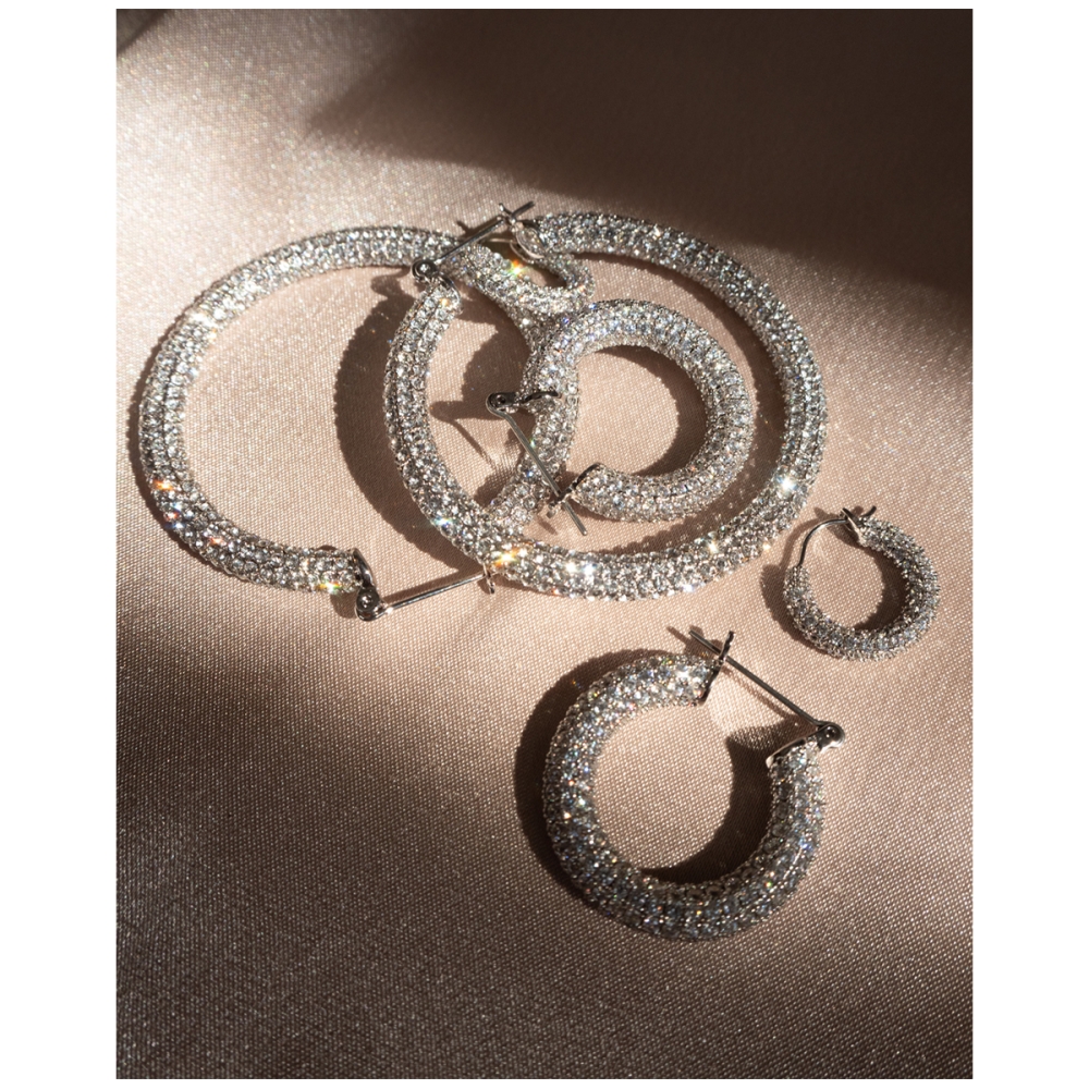 Pave Amalfi Hoops Silver. Earrings