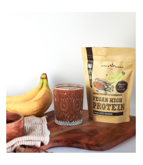 Cocoa-Banana Protein Mix. Protein drinks