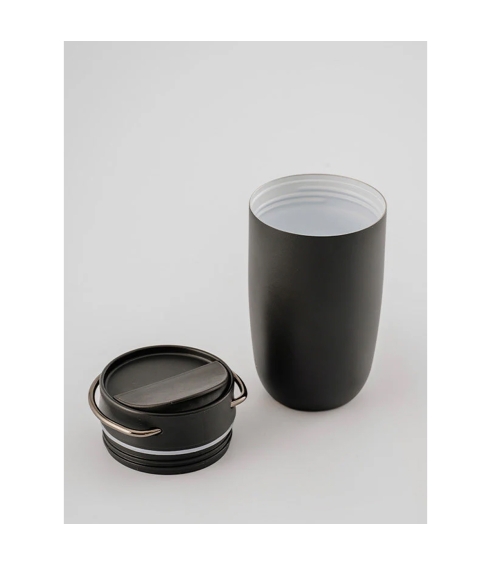 Cup Black. Water bottles and cups