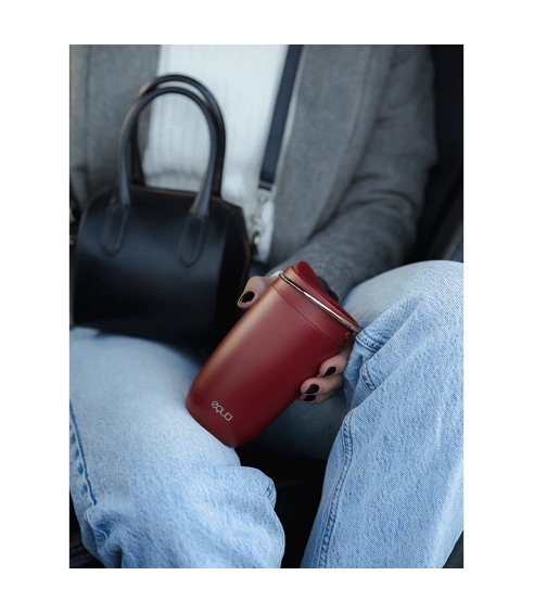 Cup Wine Not. Water bottles and cups