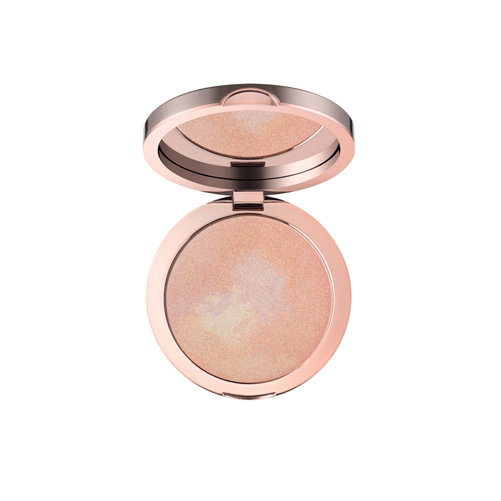 Pure Light Illuminating Powder. Face