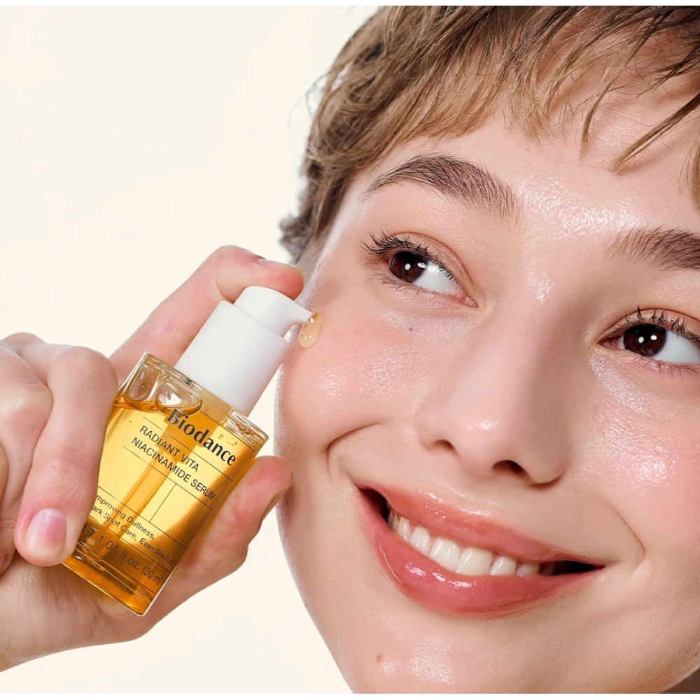 BIODANCE Korėjietiški serumai ir ampulės "Radiant Vita Niacinamide Serum" veido serumas BIODANCE "Radiant Vita Niacinamide Serum" veido serumas. Korėjietiški serumai ir ampulės