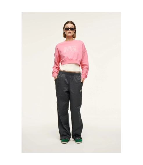 RALLY SWEAT IN PINK LEMONADE. Jumpers