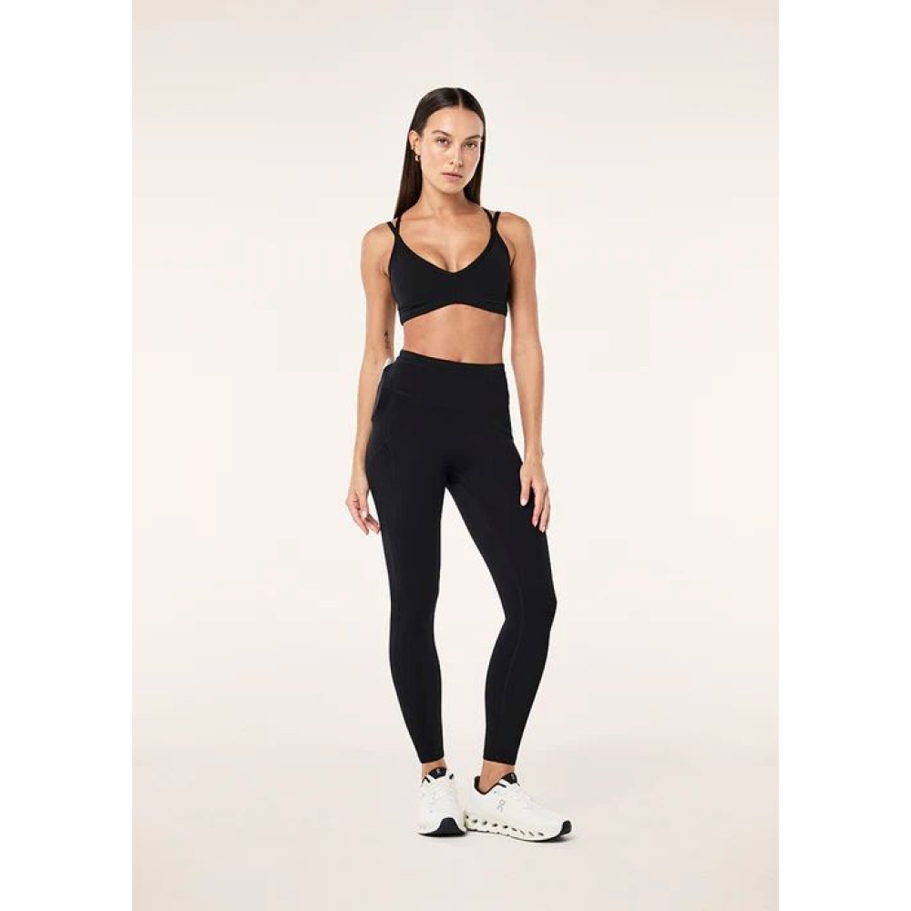 P.E Nation "Rapid Full Length Leggings" juodos spalvos tamprės su kišenėmis. Tamprės